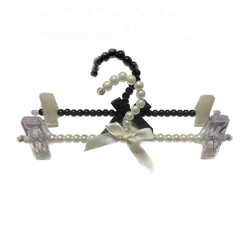 Colorful Pearl Plastic Bowknot Clothes Rack with Clip Artificial Pearl Hangers Pet Pearl Pants Hanger for Trousers Jeans Skirts